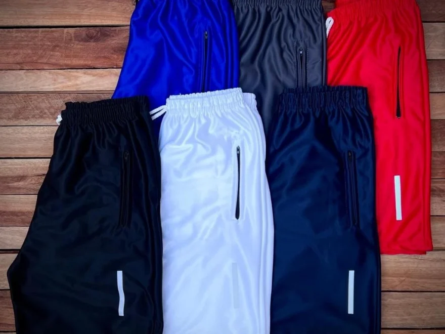 Kit20Masculino20de20VerC3A3o200620Bermudas20BC3A1sicas20 20Sem20Logo20 20Diversas20Cores20 20Ideal20Pro20Dia A Dia 880x660